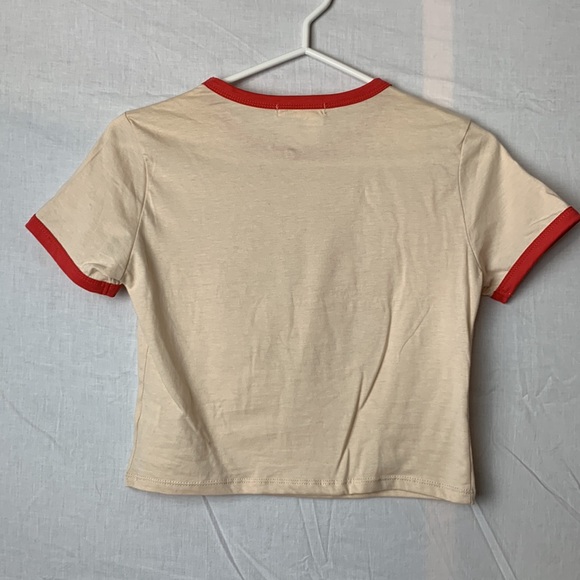 NWOT Active USA Free your mind graphic cropped tee size Medium - Picture 2 of 2